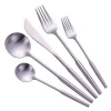 Stylish and practical 304 stainless steel carrefour cutlery set drawing knife spoon 18/10 gold flatware