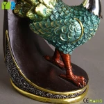 Wholesale creative decoration craft resin peacock wedding flower vase
