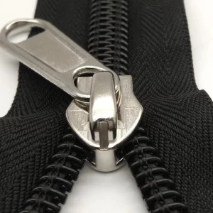Metal Zippers From Chinese Factory