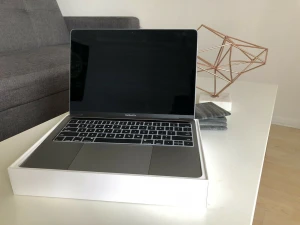 Apple Macbook Pro 13-inch 2016 Touch Bar Laptop