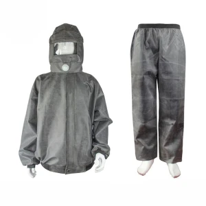 Acid and alkali resistant sandblasting suit