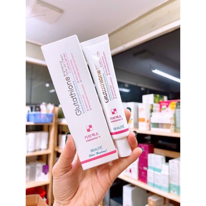 glutathione melasma Private Label Glutathione Whitening Freckle Serum Remove Melasma Dark Spots  Face Whitening Serum with Vitamin C Kojic Acid main image 0