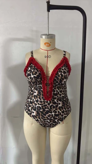 Plus size leopard print one piece swimsuit