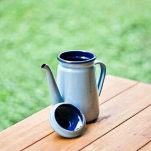 1.1 L white or red Single porcelain enamel tea kettle cool water pot oiler pot Enamel coffee pot