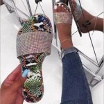 Amazon Hot Sale Bling Diamond Woman Mens Beach Slides Flat Slipper for Ladies