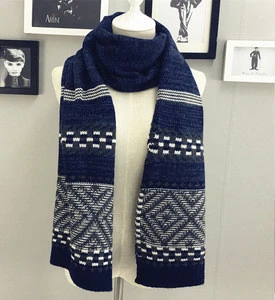 Classic Two-tone Oversize Winter Wool Knitting Scarf for Men Color Block Stripe Wool Knit Fashion Long Scarf