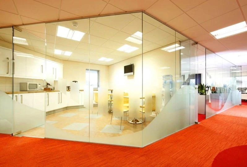 Europe style Customized Cubicles Walls Operable Clear Tempered Office Smart Glass Partition