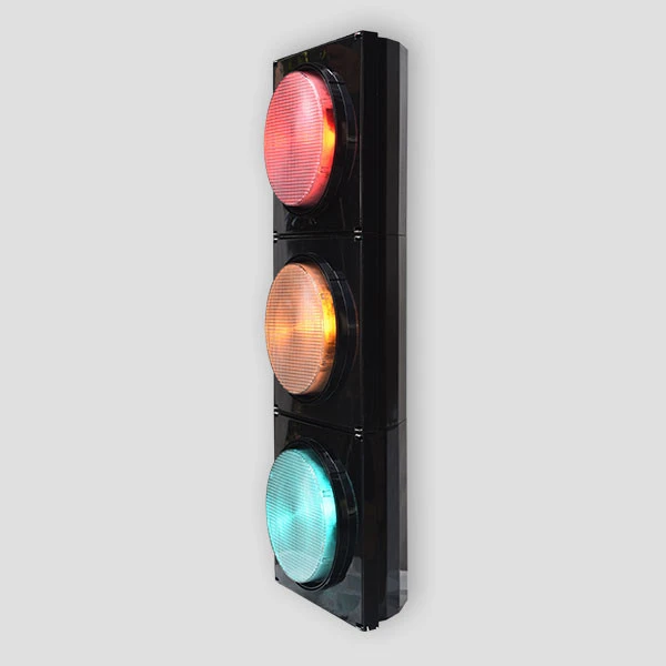 Factory Direct Supply 200mm 12VDC Led Traffic Signal Light With Black PC Housing