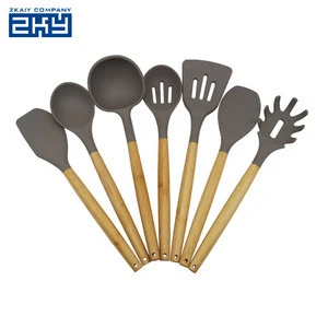 Heat-Resistant Non-stick Flexible Wood Handle Silicone Cooking Utensils For Kitchen Cooking Baking Set