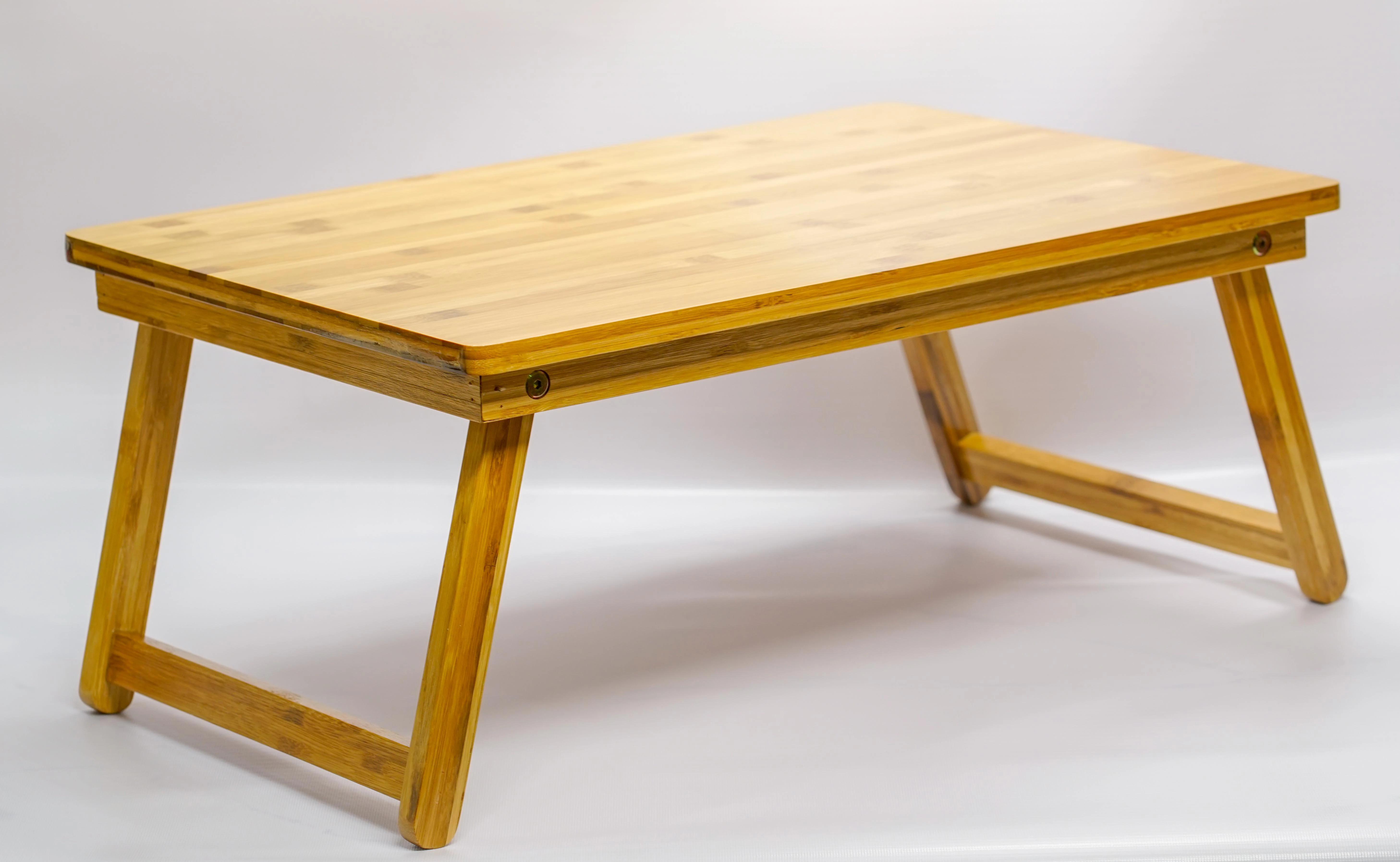 High Quality Bamboo Desk Top Computer Table Laptop Table Bamboo Computer Desk On Bed Top Sales In VietNam 2021
