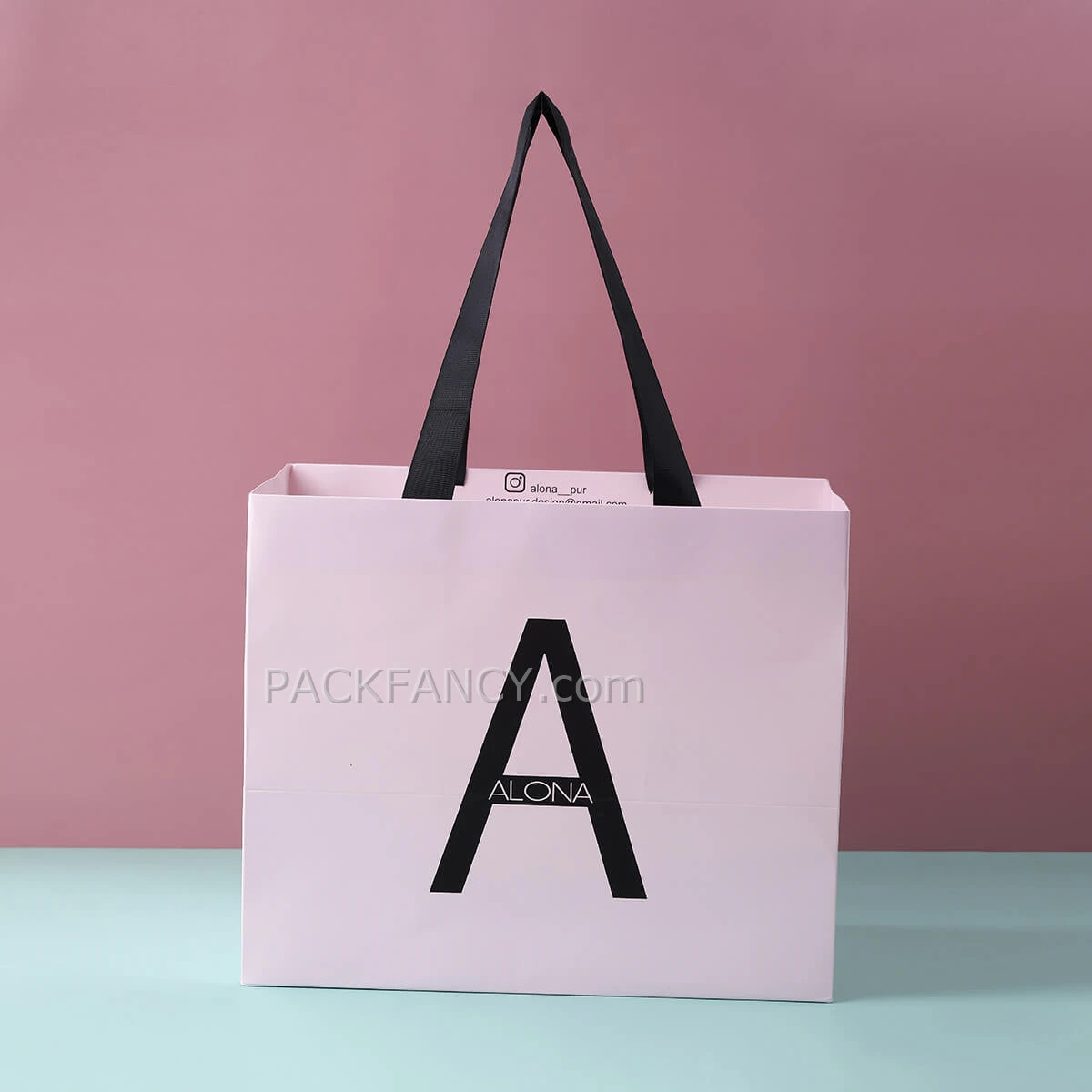 Light Pink Wholesale Custom Logo Shopping Branded Fashion Shopping Paper Bags