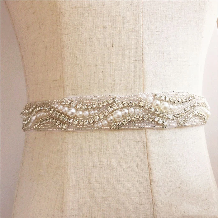 Manufacture shiny wedding decoration rhinestone collar trim with beads