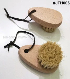 new product small and portable nail brush with soft bristle