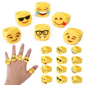 Party Favors Supplies Children Emoticon Finger Rings Rubber Toys Ring