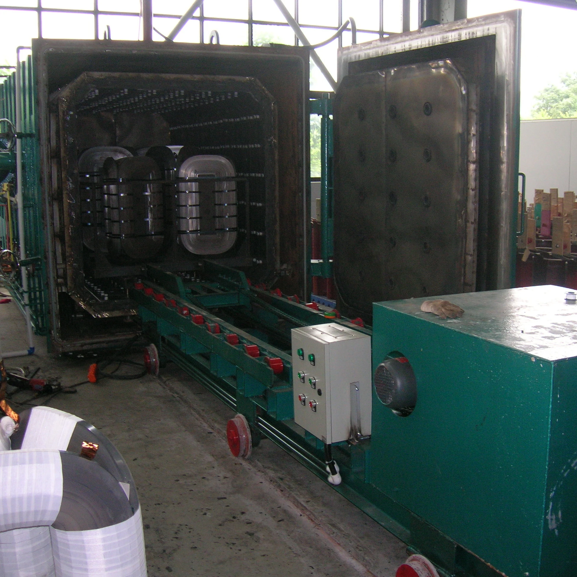 Vacuum annealing Furnace vacuum induction melting furnace vacuum quenching furnace