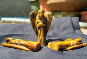 Wholesale Natural Tiger Eye Angel Figurine Hand Carved Stone Crafts  For Healing and Decoration Gift