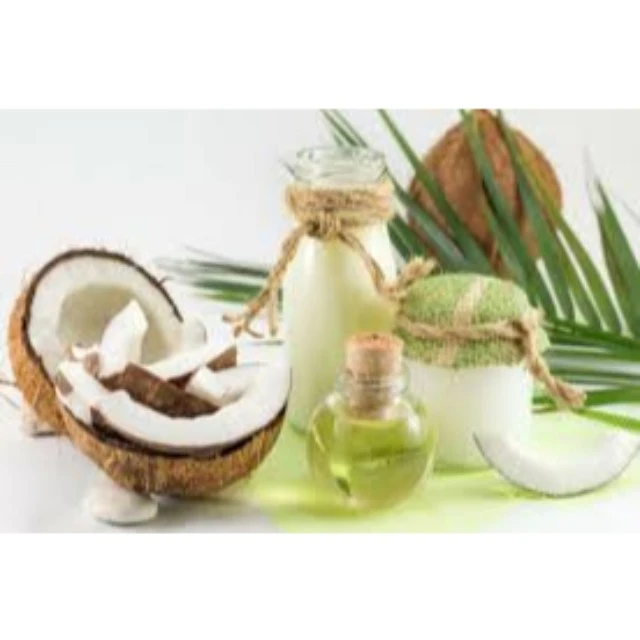 Wholesaler of 100% Pure And Natural GMP Certified Coconut Oil