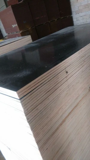 An-ti slip  brown film faced plywood  formplywood
