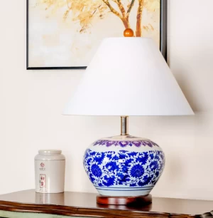 Modern hotel simple blue and white porcelain ceramic desk lamp luxurious sitting room the bedroom