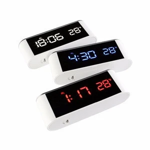 2017 LED alarm clock Jumbo Dislay led Digital clock with temperature sensor for home decor / table use