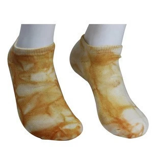 China manufacturer printed socks 3d print hosiery