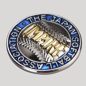 Custom design sports meet Japanese Softball enamel pin badge