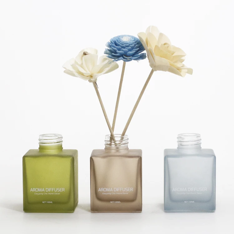 Custom made 120ml glass perfume bottle household decorative fragrance bottle