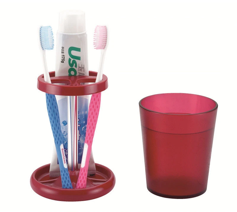 D644 Bathroom set toothbrushing combo of toothbrush and paste holder with cover