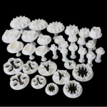 DIY 3D Plastic Plunger Fondant Mold Cutter Cookie Biscuit Mold Sugarcraft Cake Decorating Tools