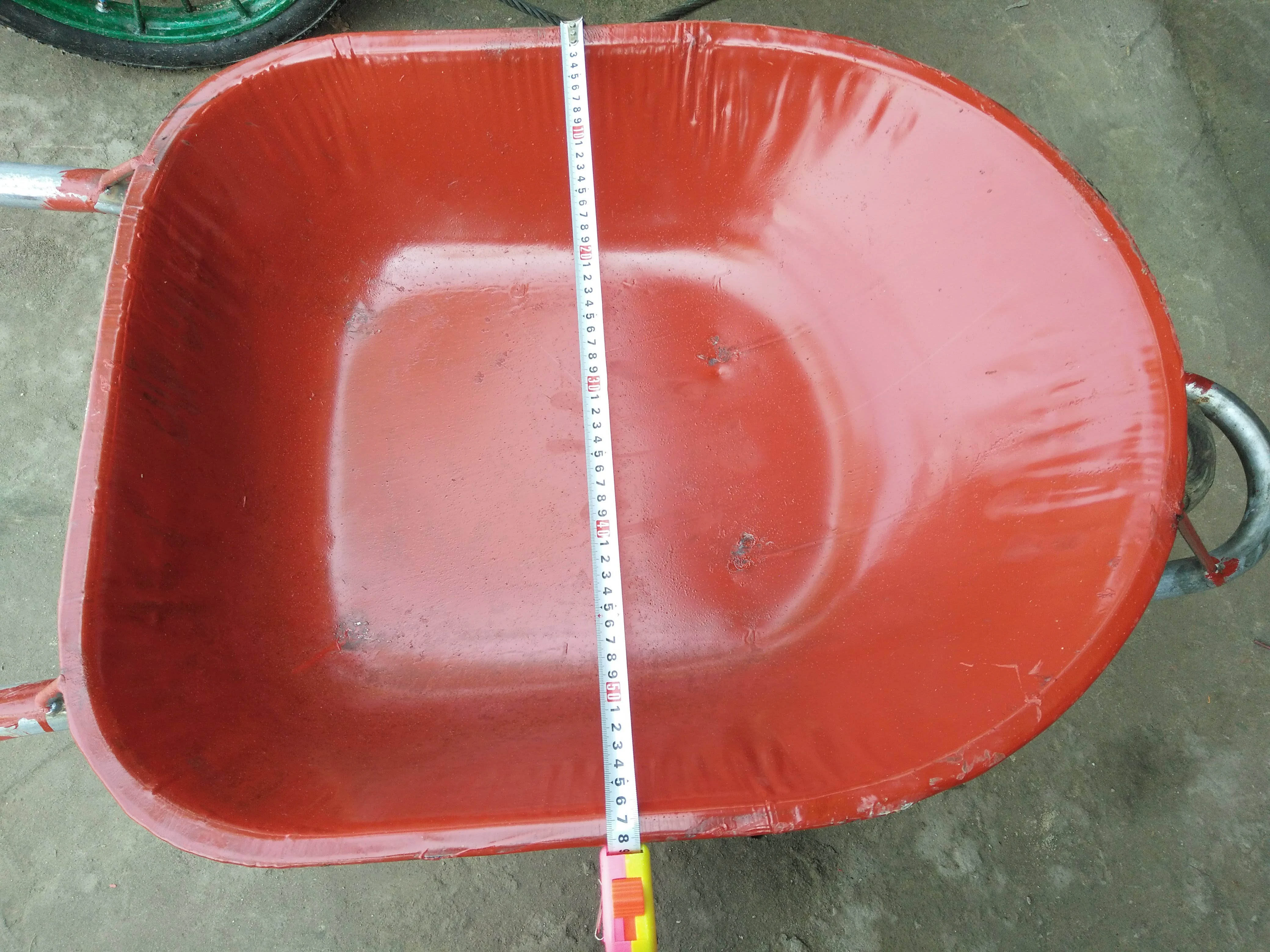 High Quality Vietnam Manufacturer Plastic Wheelbarrow Handle Grips Handle Two Wheel