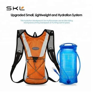 Hydration Pack Water Backpack with 2L Water Bladder Perfect For Running Cycling Hiking Climbing Pouch