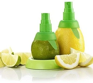Lemon sprayer gadget, Green Citrus Sprayer Set with Holder Plate, Lime Juicer Extractor for Vegetables, Salads, Seafood