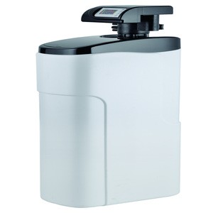 Magnetic united standard water softener