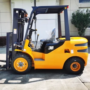 multi functional lifting height counter balence maximal forklift diesel 2.5ton with full free mast