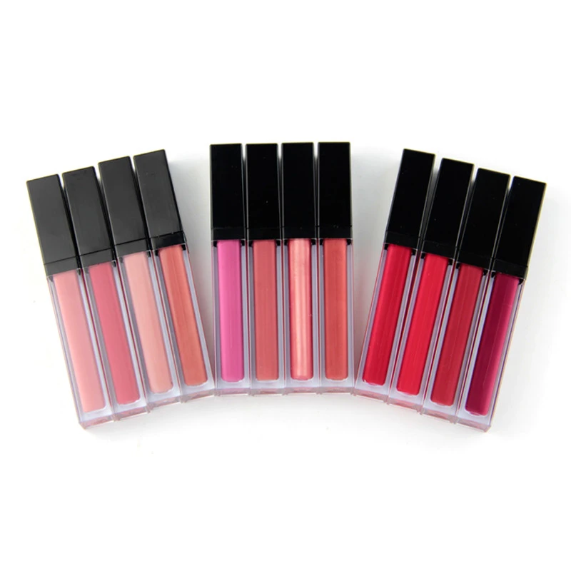 Non drying shiny rich pigmented glossy lip gloss