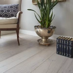 Selected natural grade hand oak hardwood multi layer engineered wood flooring boston made Chinese
