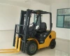 Used Komatsu Forklift 3ton Diesel FD30 for sale in Shanghai yard