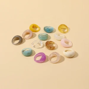 Wholesales Cheap Amber Colour  Resin Craft Finger Rings