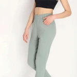 Womens Jogger Pants with Tapered Legs - Ideal for Fitness, Sports, and Fashionable Streetwear
