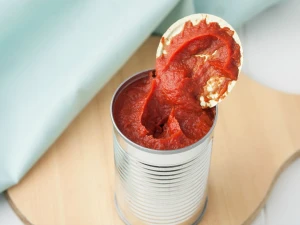 Tasty Yummy Tomato Paste, Tomato Sauce in Canned Packing