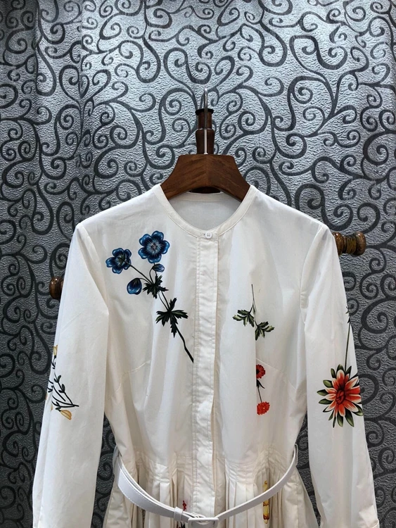 100%Cotton Dress Tops Fashion Cotton Dress New 2021 Summer Fashion Style Women Exquisite Embroidery Floral Patterns Long Sleeve
