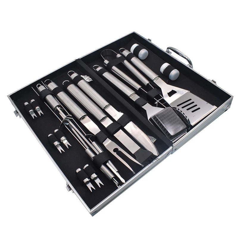 18PCS Household Stainless Steel BBQ Tool Set BBQ Grill Set Barbecue Accessory