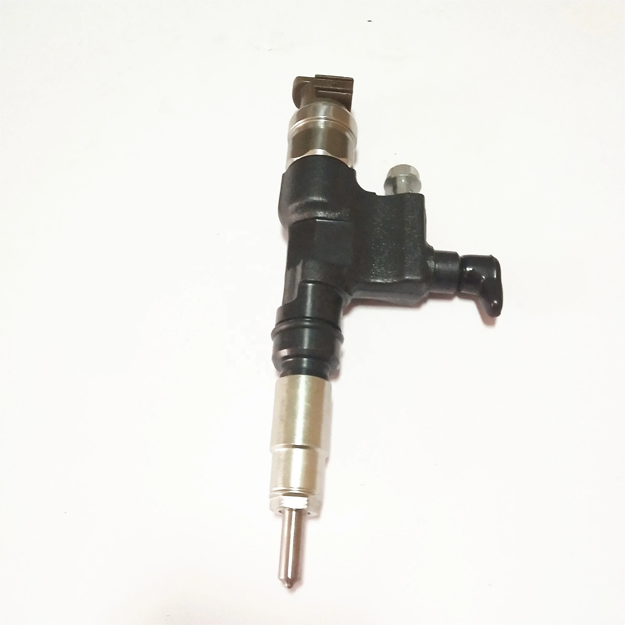 6SD1 diesel Engine parts common rail fuel injector 095000-0760