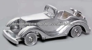 Cast Aluminum Decorative Vintage Car / Table top/ Desktop for Home &amp; Office Decoration