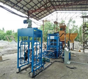 China manufacturer spraes high quality QTY4-15 Automatic brick making machine on best selling