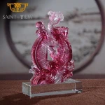 https://img2.tradewheel.com/uploads/images/products/4/7/chinese-dragon-with-coin-red-casting-glass-crystal-sculpture-home-decor-craft1-0434605001553959109-150-.jpg.webp