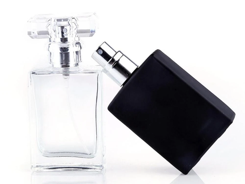 Custom Square  Decorative Perfume Bottle 30ml Glass Perfume Bottle Glass Container For Perfume