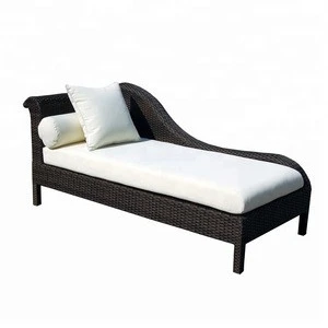 Factory supplier comfortable cushion rattan sun bed wicker lounge