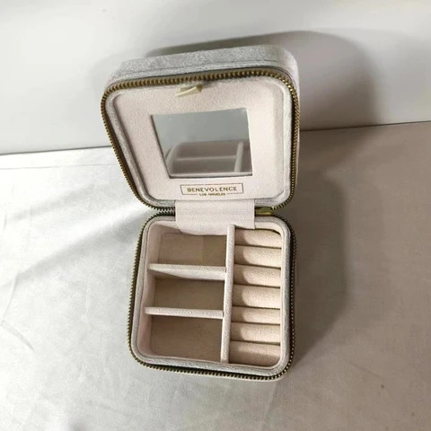 Hot Sale Mirror Flannel Earrings Box Organizer Jewelry Storage Case PU Leather Small Travel Jewelry Boxes