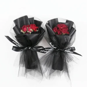 Hot selling mini dried rose flower bouquet natural black and white little small dry flowers  for Party Wedding Decoration